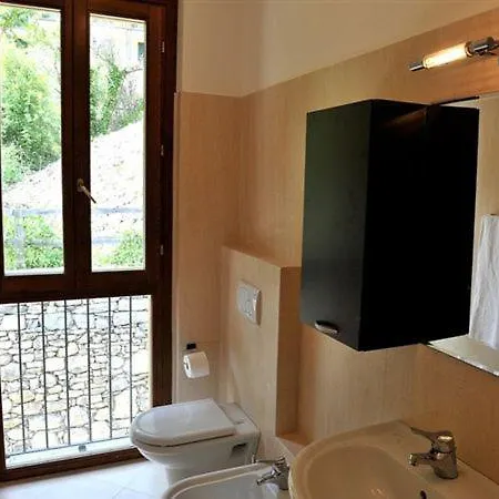 Sleeps 6 Apartment